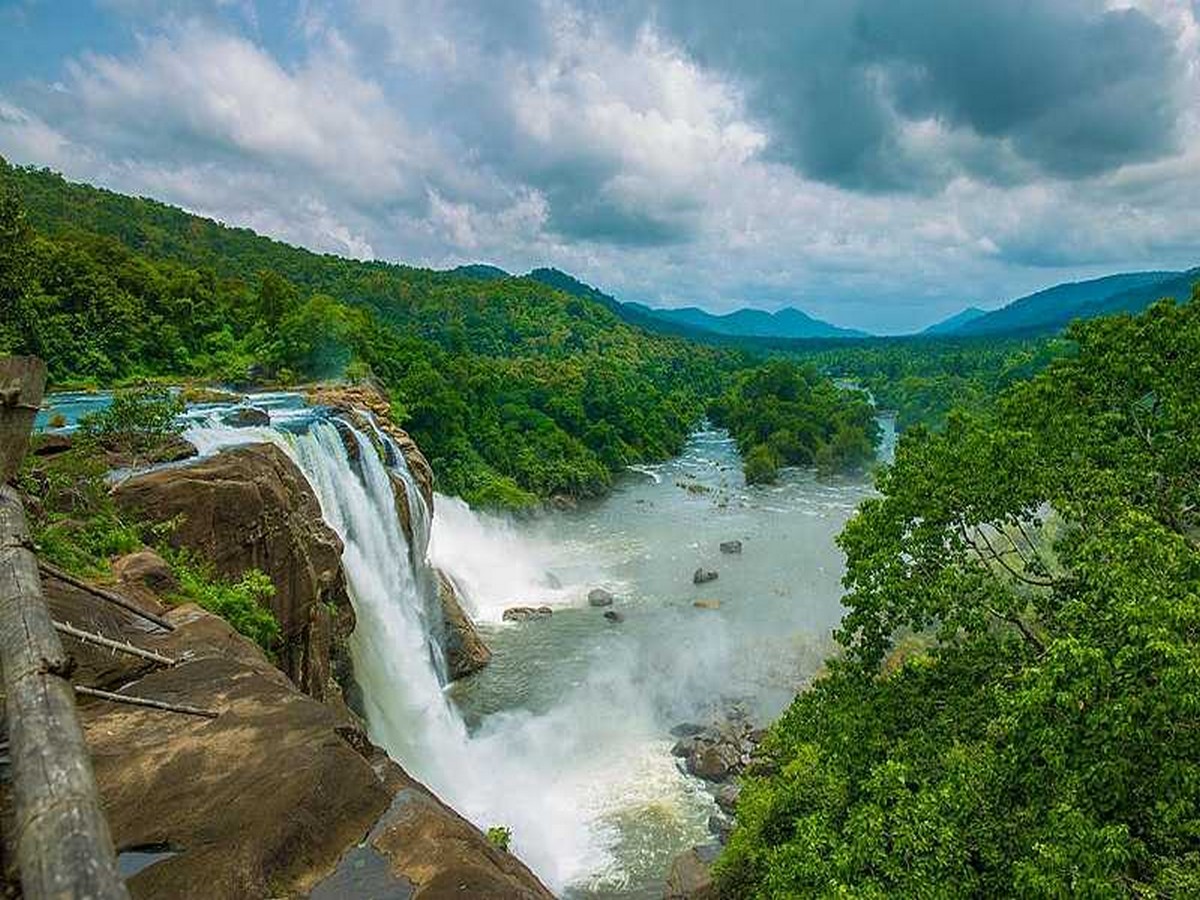 Kochi Heritage & Athirapally Falls Tour - 3 Days